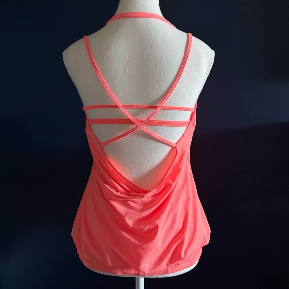 Sz6 Flow and Go Tank 
Pop Orange Lululemon